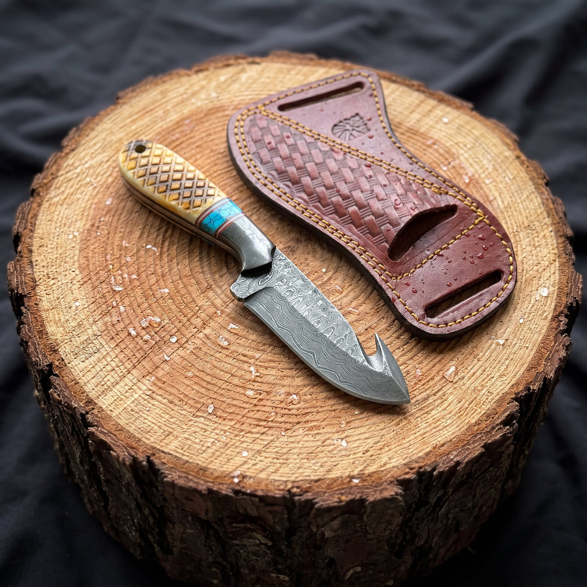 Titan Amber-Accent Damascus Gut-Hook Skinner TIK-009