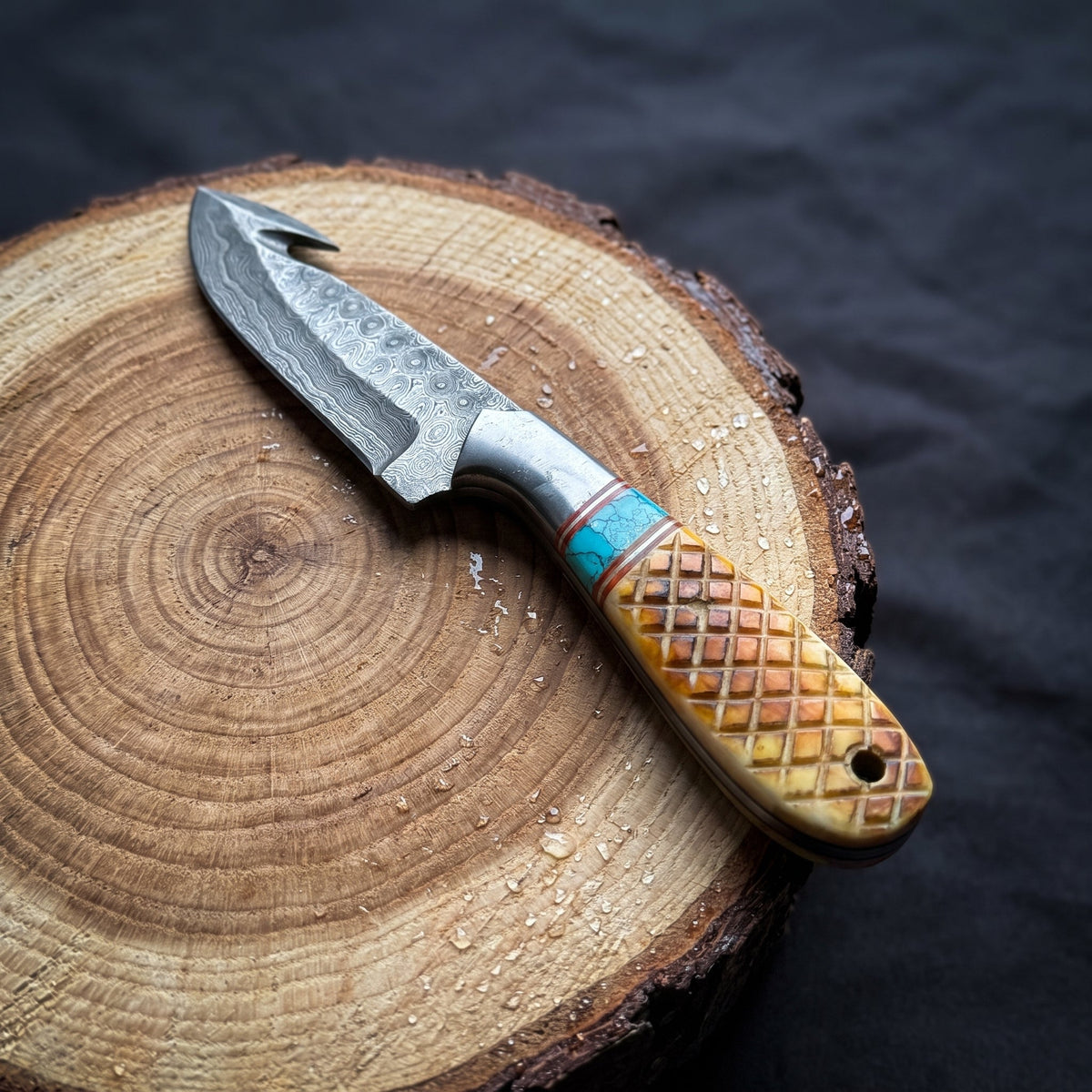 Titan Amber-Accent Damascus Gut-Hook Skinner TIK-009
